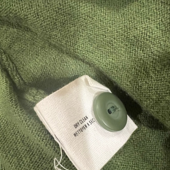 ANTHROPOLOGIE SPARROW M funky front pocketed green cardigan sweater - Picture 8 of 8